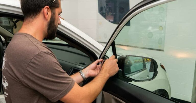 installing window tint