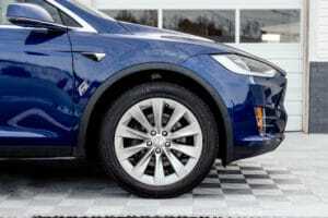 tesla model x 5