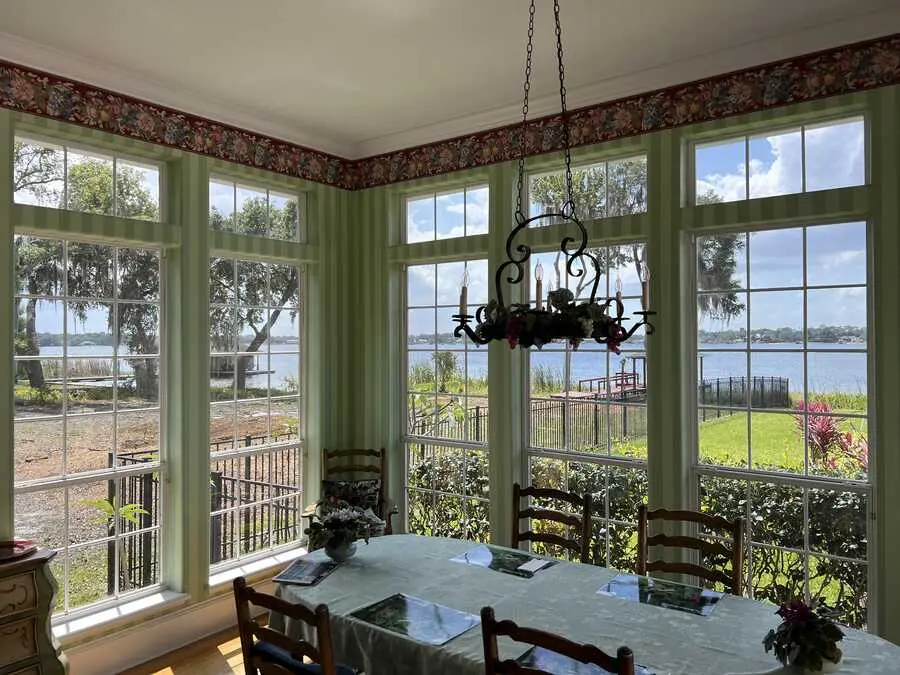 Winter Park Residential Solar-Control Window Tint
